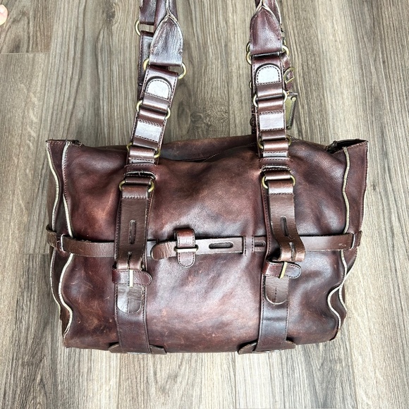 Hugo Boss Vintage Leather Shoulder Bag - Picture 11 of 15